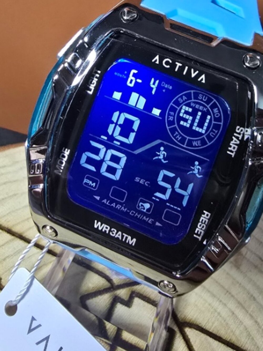 Activa X Invicta
